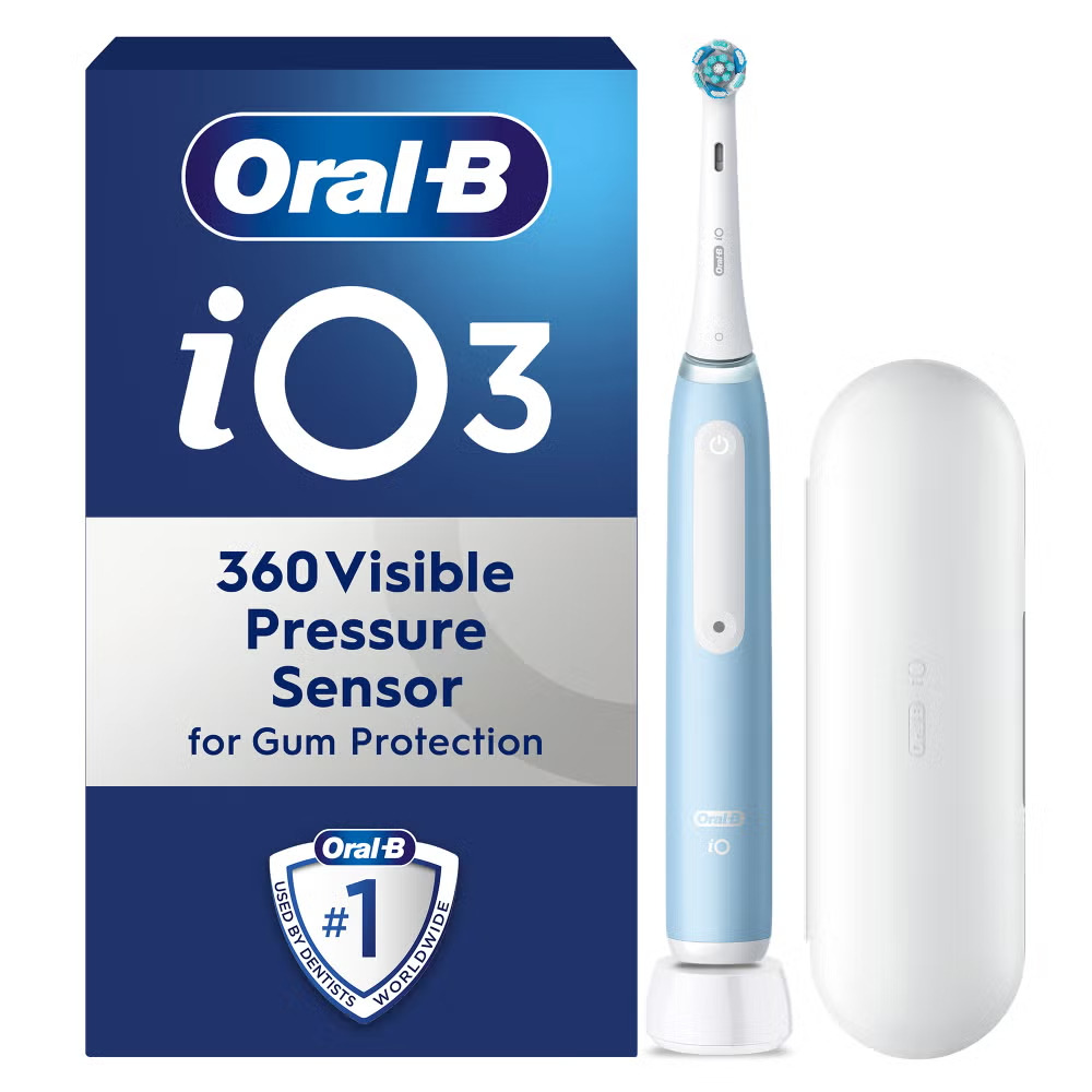 Oral-B iO 3 Ice Blue Electric Toothbrush Image 1