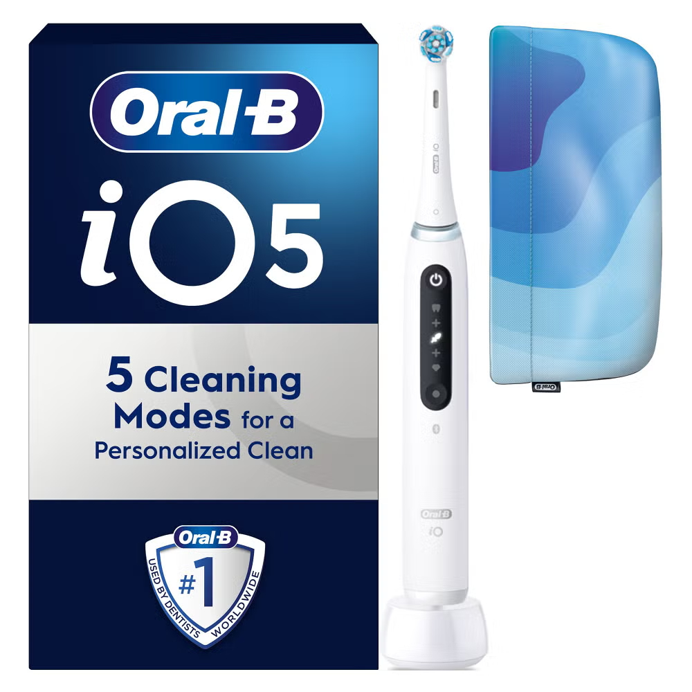 Oral-B iO 5 White Electric Toothbrush Image 1